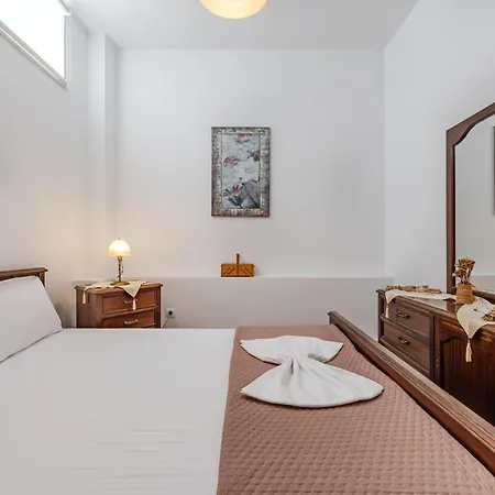 Artemis Beachfront